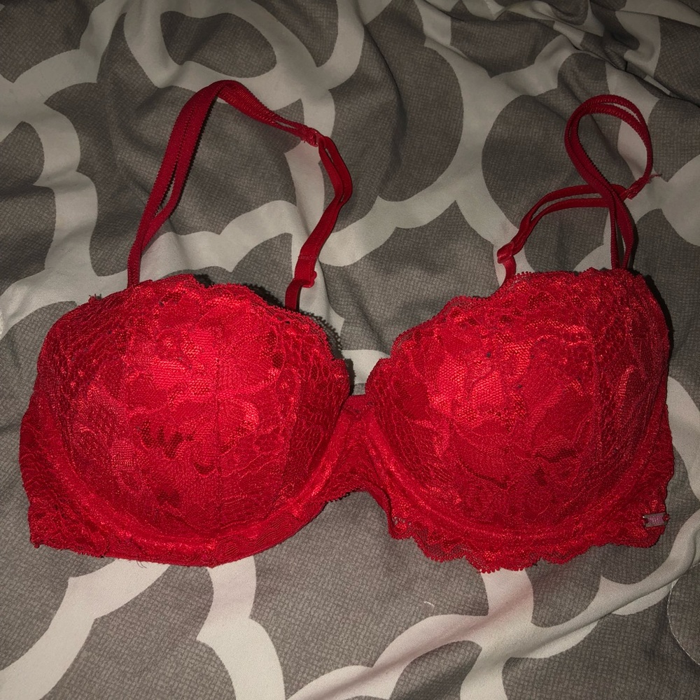 Red VS Push-up Bra